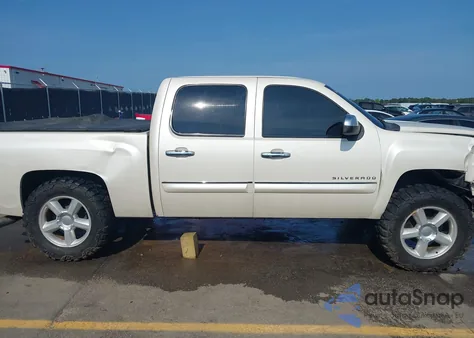 2013 Chevrolet Silverado 1500 Ltz from USA, damaged, VIN 3GCPCTE0XDG193078